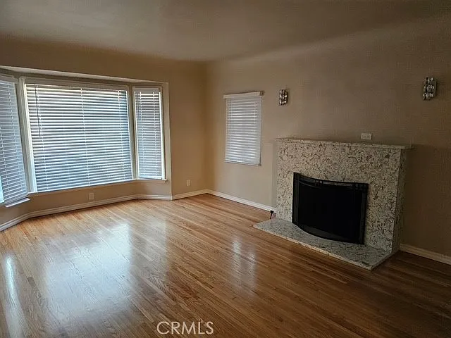8900 S 10th Ave — Photo 10