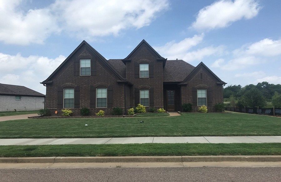 1st image of 6300 Dixon Dr