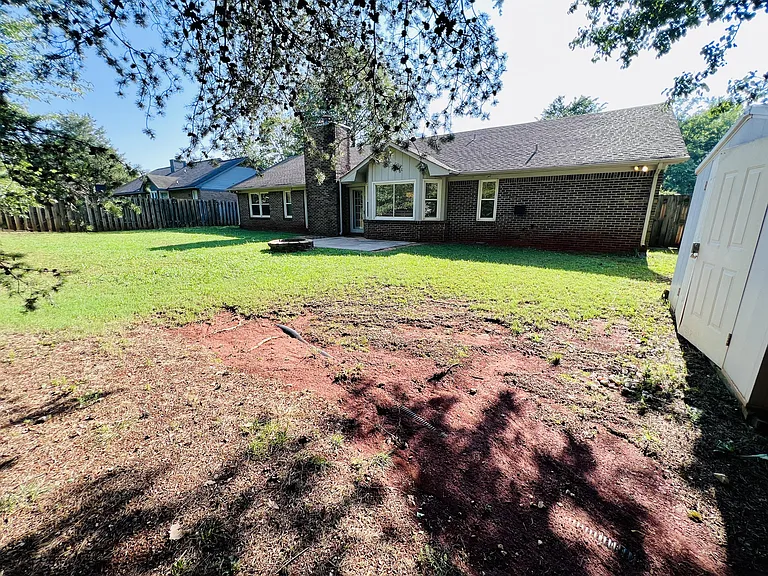 116 Bibb Dr — Photo 37