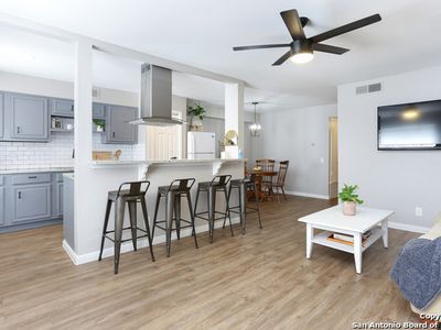 7834 Broadway St, San Antonio, TX, 78209
