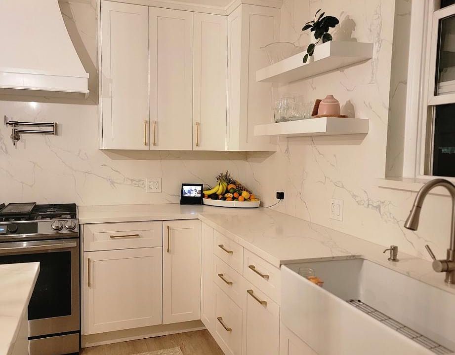 1st image of 6014 Hoover Ave