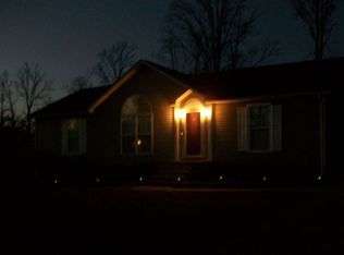 206 W Laurel Dr, Lawrenceburg, TN 38464