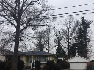 91 Ridgecrest Ave, Staten Island, NY 10312