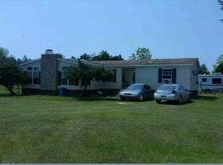 1035 Cowboy Rd, Jesup, GA 31545