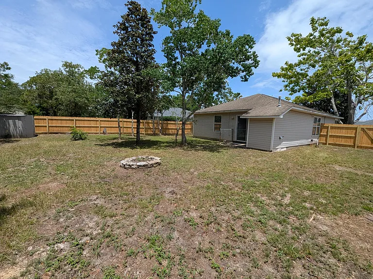 7592 Chablis Cir — Photo 19