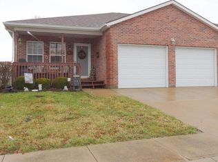 3011 Greentree Dr, Jamestown, OH 45335