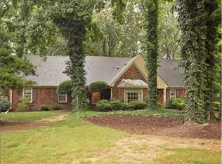 2545 Turpins Glen Dr, Germantown, TN 38138