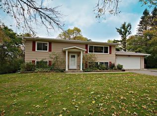 16351 Saint Francis Ln, Prior Lake, MN 55372