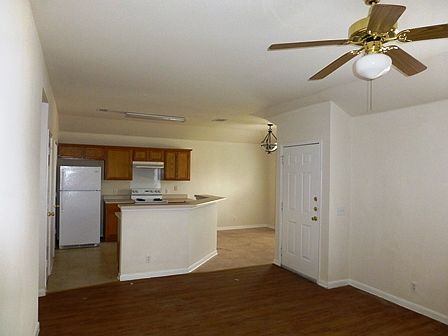 Living to kitchen_11192014