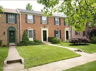 6 Collis Ct, Lutherville Timonium, MD 21093