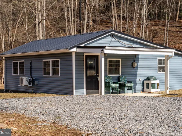 29 Shenandoah Mountain Rd, Sugar Grove, WV 26815