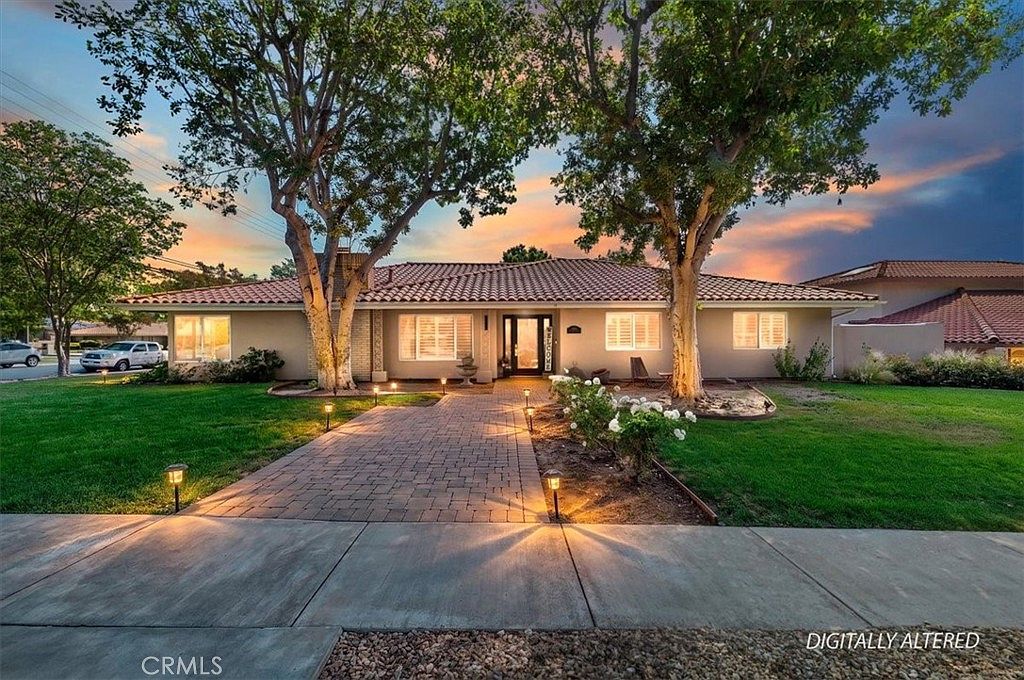 ペンギンハウス様 1696 N Redding Way, Upland, CA 91784 | Zillow