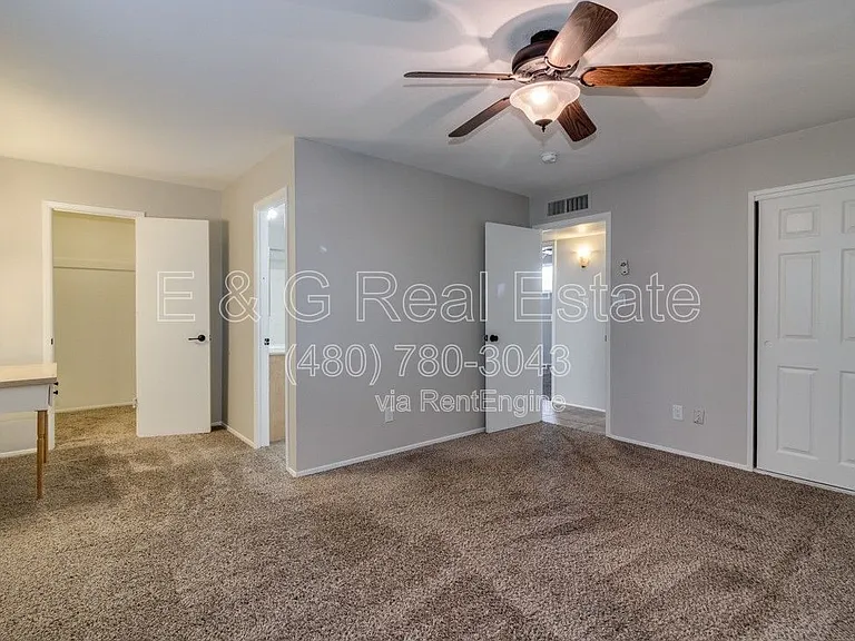 137 E Riviera Dr — Photo 18