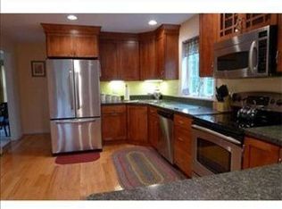 73 Linden St, Douglas, MA 01516