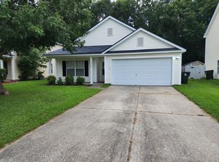 1012 Deerberry Rd, Goose Creek, SC 29445