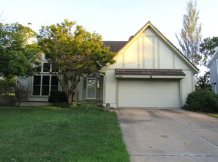 10313 W 131st St, Overland Park, KS 66213