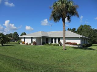 532 Cherry Tree Dr, Sebring, FL 33876