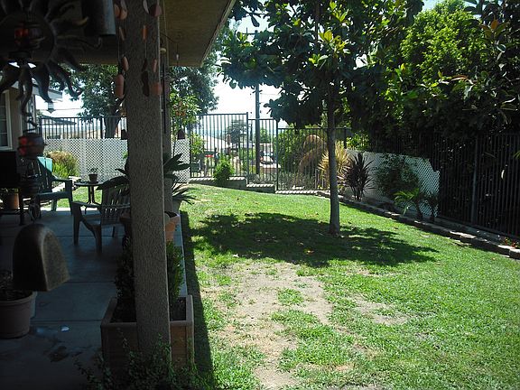 4th image of 5496 E Edgemont Dr