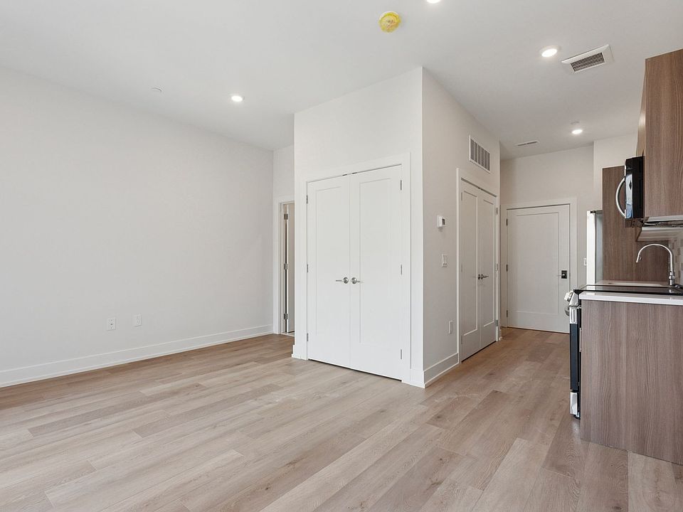 1st image of 130 W Girard Ave #306