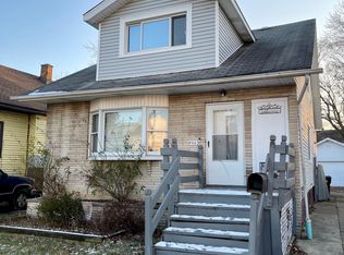 8003 Jameson Rd, Parma, OH 44129