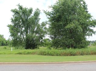 189 Stonegate Dr, Albany, GA 31721