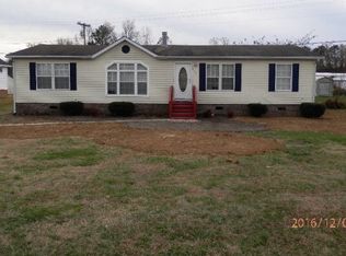 515 Low Ground Rd, Emporia, VA 23847