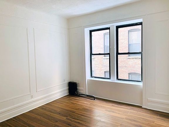4th image of 746 St Nicholas Ave APT 31