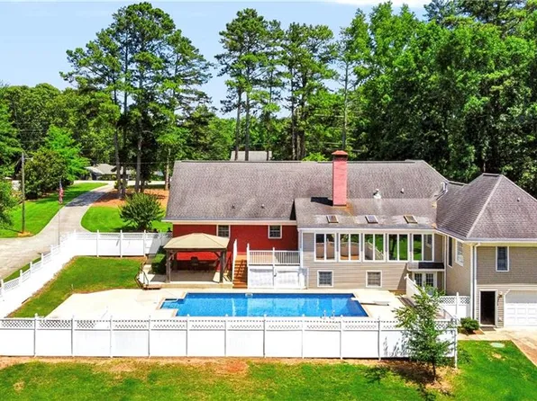 2678 N Bogan Rd, Buford, GA 30519