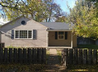 574 E 15th St, Chico, CA 95928