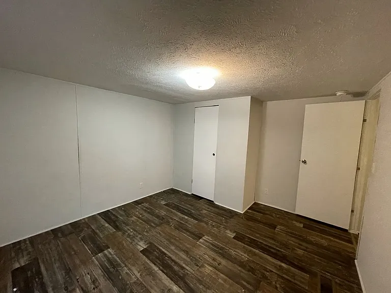 10025 E Georgia #136 — Photo 6