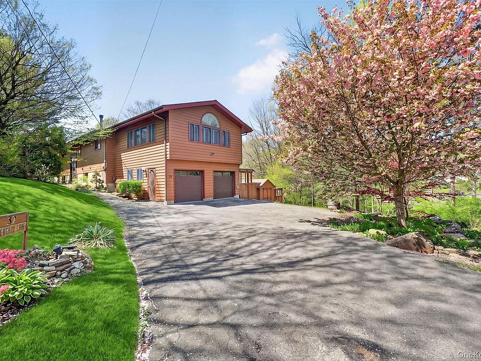 1st image of 37 Glengary Lane