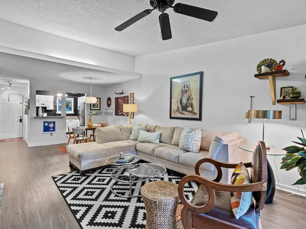 134 Edgewater Ln, West Columbia, SC 29169