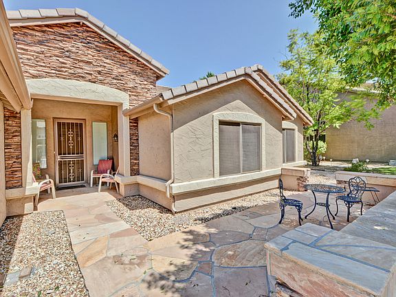 3rd image of 8612 W Salter Dr