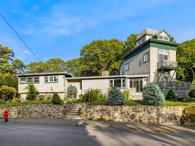 75 Bay View Dr, Swampscott, MA, 01907