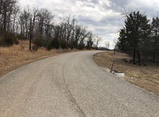 26 Limestone Dr, Branson West, MO 65737