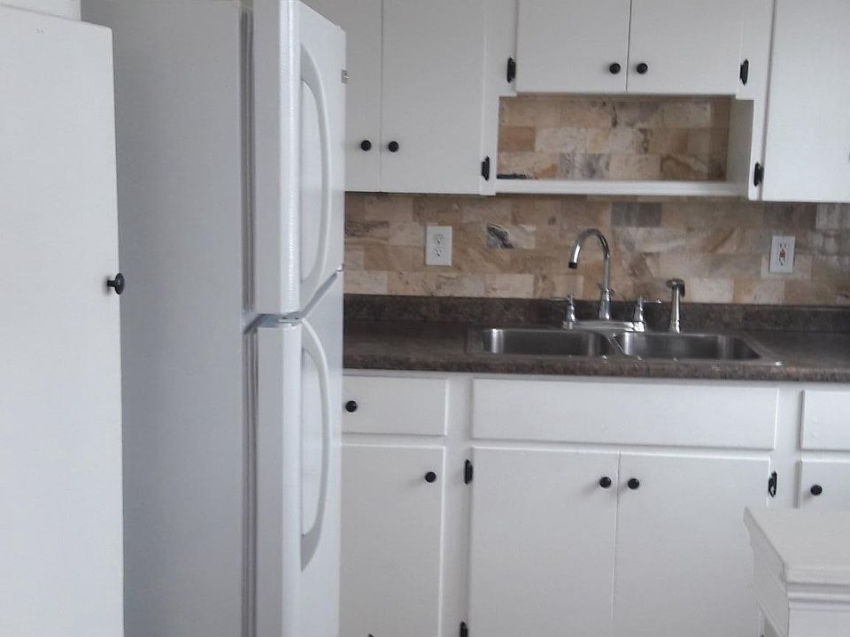 appliances included