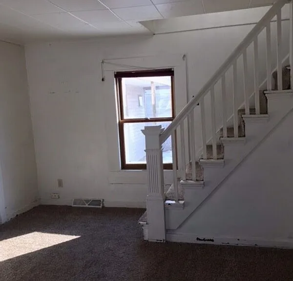 744 W Main St #1/2 — Photo 12