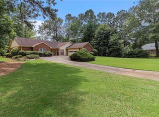 653 Bayberry Way SE, Conyers, GA 30094