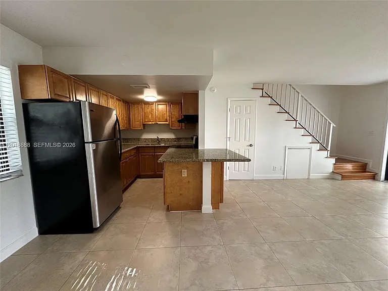 2705 NE 9th Ave #203 — Photo 8