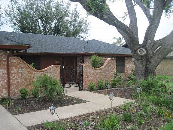 3rd image of 1308 Wisteria Ave
