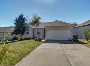 516 W Woodbine Rd, Nixa, MO 65714