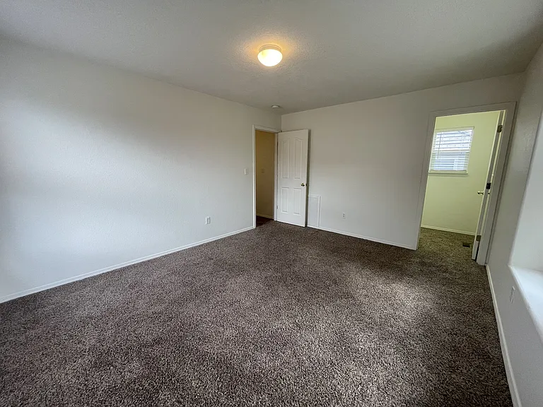 3540 Clear Creek Rd NE — Photo 18