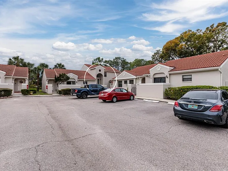 4774 Palermo Ct NE #4774 — Photo 4