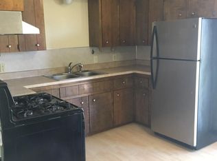 2073 Shangrai La Dr SE, Grand Rapids, MI 49508