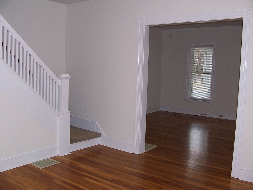 2nd image of 238 Glenwood Ave #B