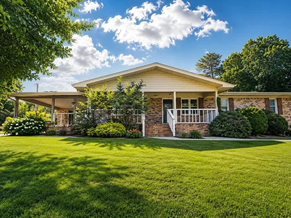 146 Jones St, Russellville, AL 35653