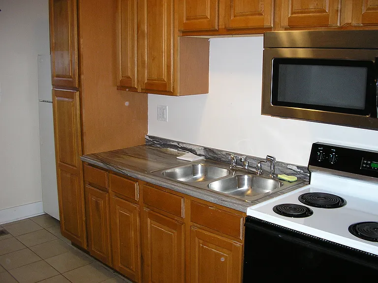 700 E 11th Ave #A — Photo 9