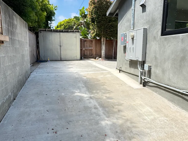 1714 Oak St #B — Photo 10
