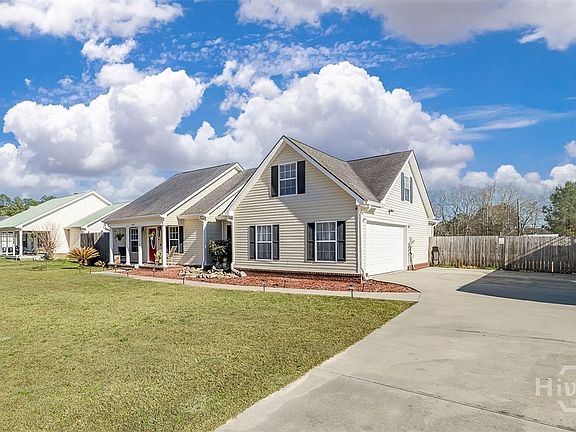 2nd image of 228 Wild Rose Drive