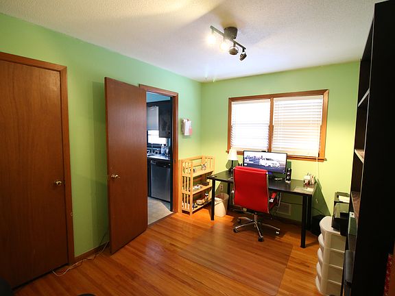 4th image of 6264 Louisiana Ave N